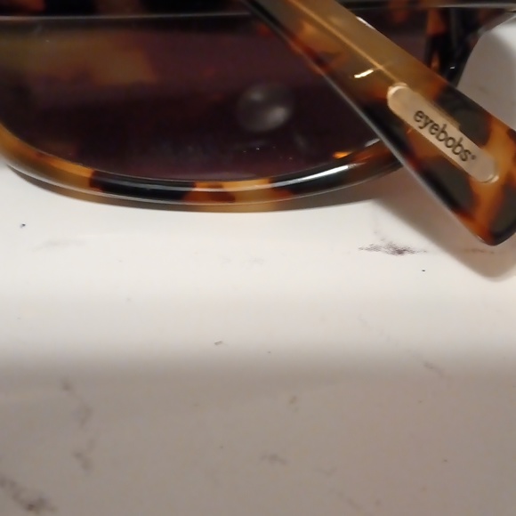 Eyebobs "The Graduate" Tortoise Shell Frames - Picture 4 of 10